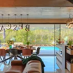 Luxury Pearl 1 With Infinity Pool