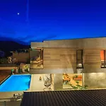 Luxury Pearl 1 With Infinity Pool Baška