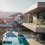 Luxury Pearl 1 With Infinity Pool Villa *