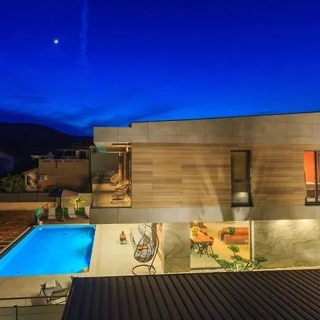 Luxury Pearl 1 With Infinity Pool Baška