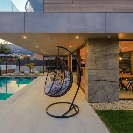 Villa Luxury Pearl 1 With Infinity Pool *