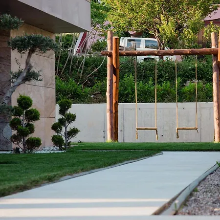 Luxury Pearl 1 With Infinity Pool *