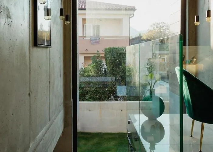 Luxury Pearl 1 With Infinity Pool