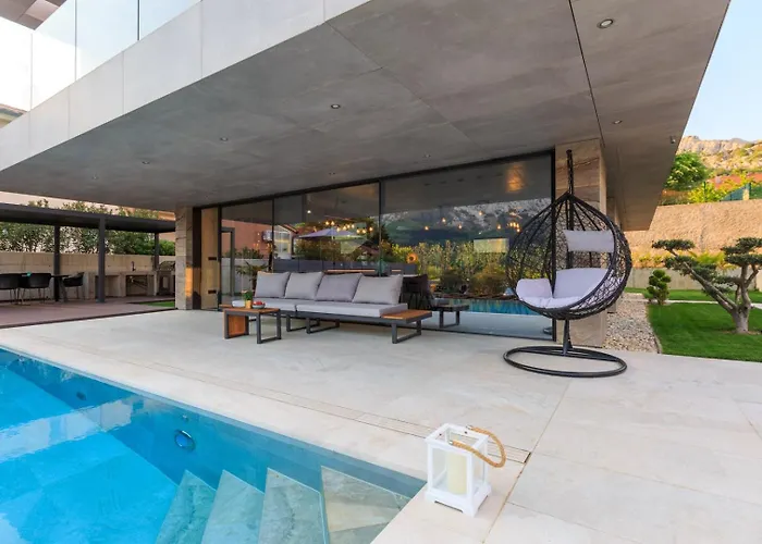 Villa Luxury Pearl 1 With Infinity Pool
