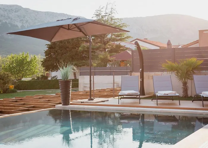 Luxury Pearl 1 With Infinity Pool Villa