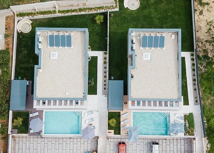 Luxury Pearl 1 With Infinity Pool Villa Baška