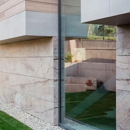 Luxury Pearl 1 With Infinity Pool Vilă