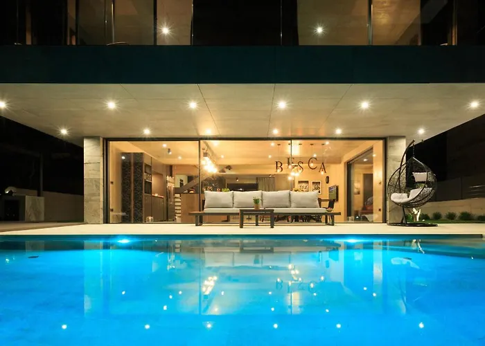 Luxury Pearl 1 With Infinity Pool ヴィラ *
