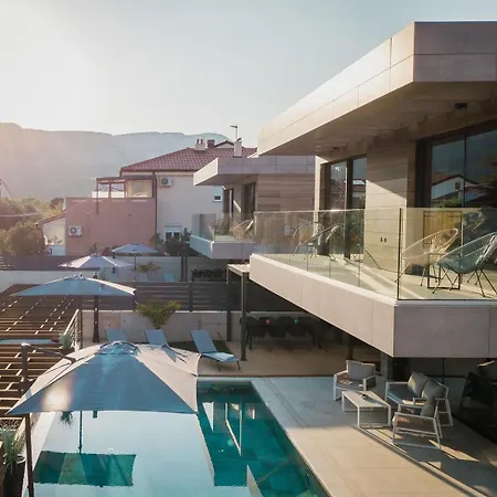 Luxury Pearl 1 With Infinity Pool Willa *